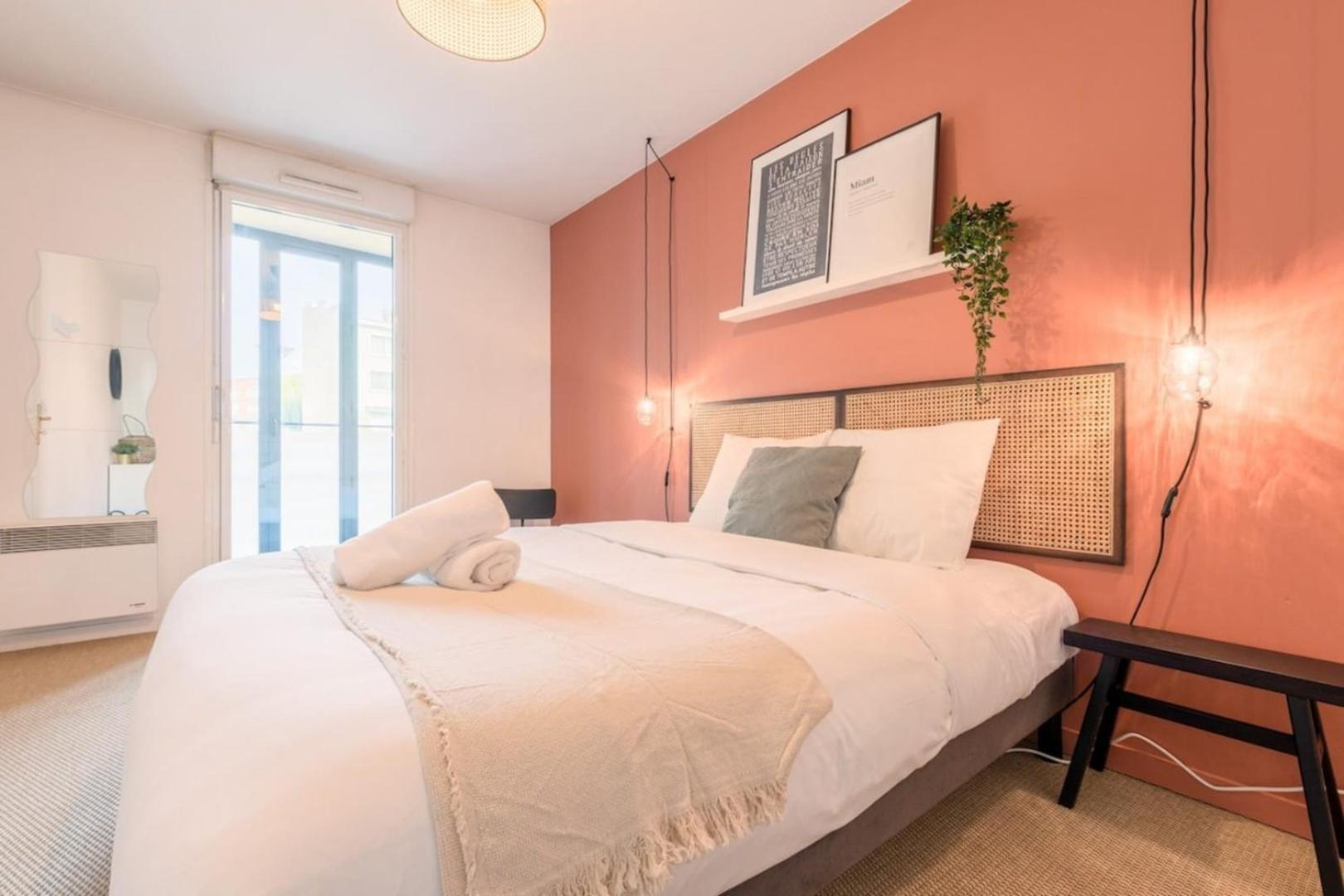 Euratechnologies - Bright Apartment With Parking Lille Eksteriør bilde